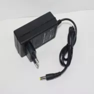 Блок питания для 18В LI-Ion аккумуляторов (с индикатором зарядки) ELPRO ET114027