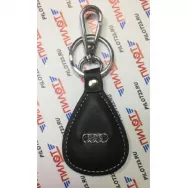 Брелок AL1044 черная кожа, металл хром, кольцо с карабином и эмблемой "AUDI"